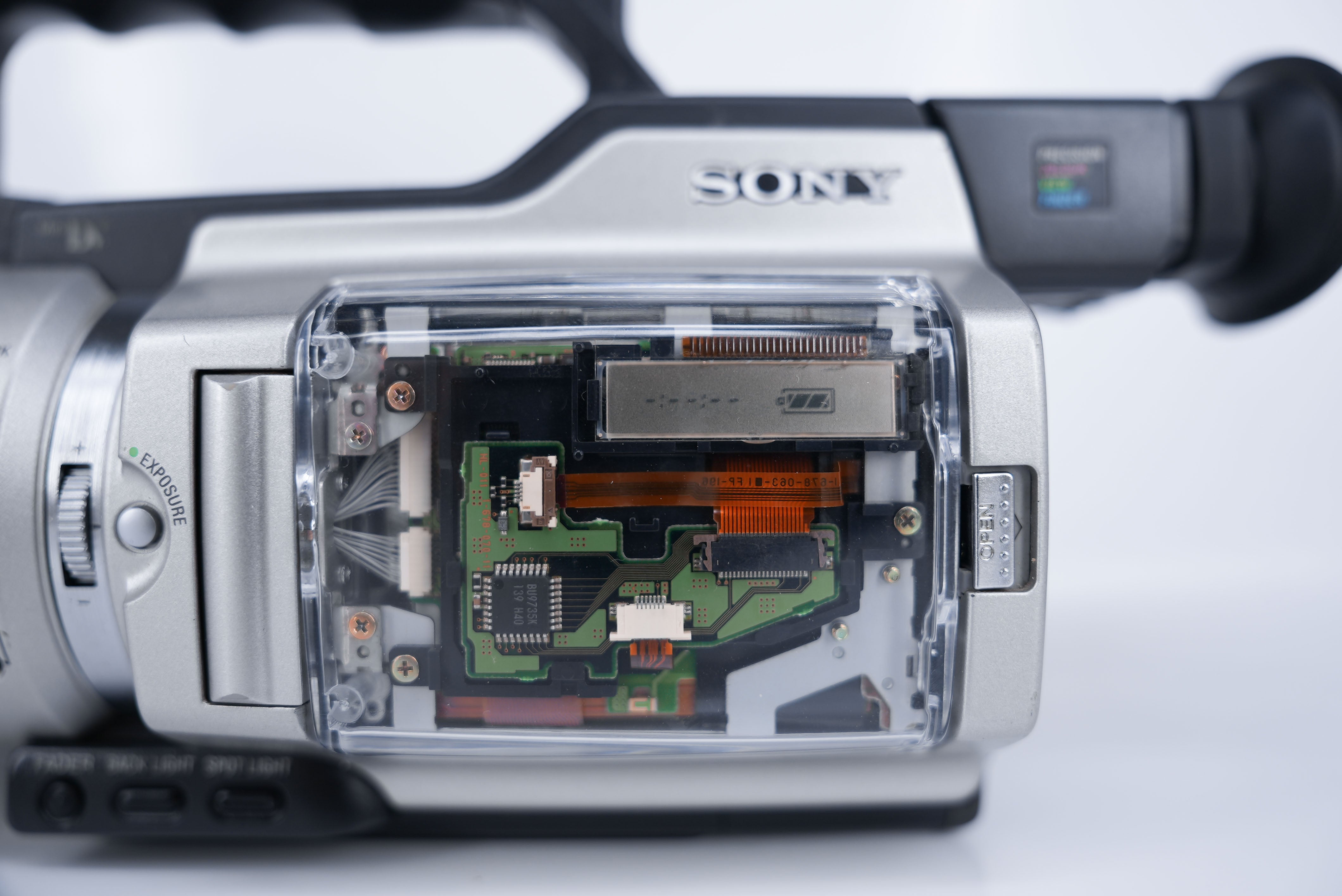 Inviz Clear Side Panel two-piece Set For Sony VX2000 VX2100 PD150